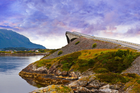 在挪威的大西洋公路神奇桥梁
