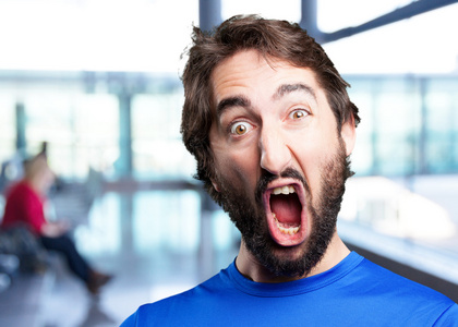 愤怒的商人不同意概念图片