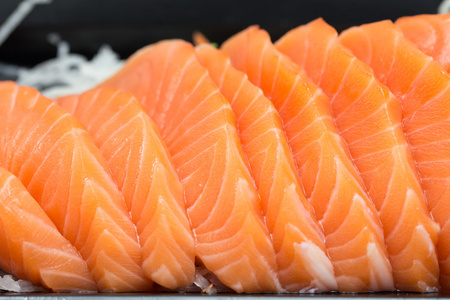 切好的三文鱼 日本食品
