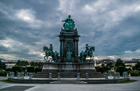 玛丽亚  特蕾莎纪念碑在维也纳