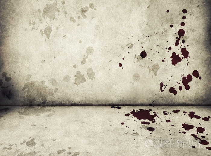 肮脏的水泥墙与血迹