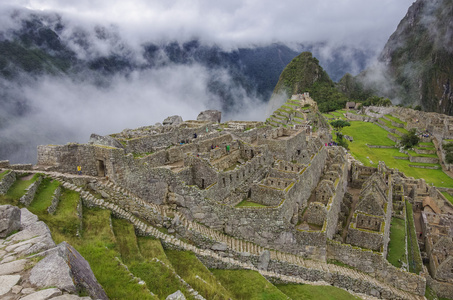 观的失落的马丘比丘印加城附近 Cusco.Low 云