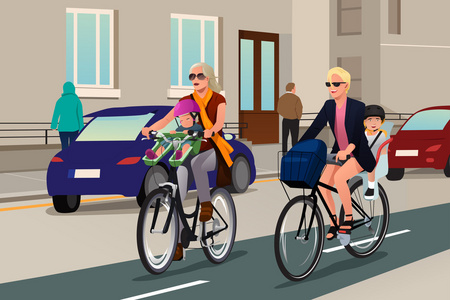 妇女和孩子一起骑自行车