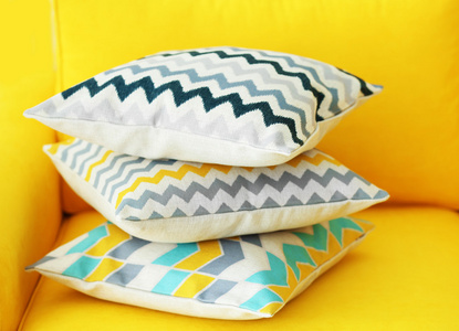 时尚堆堆时尚枕头照片