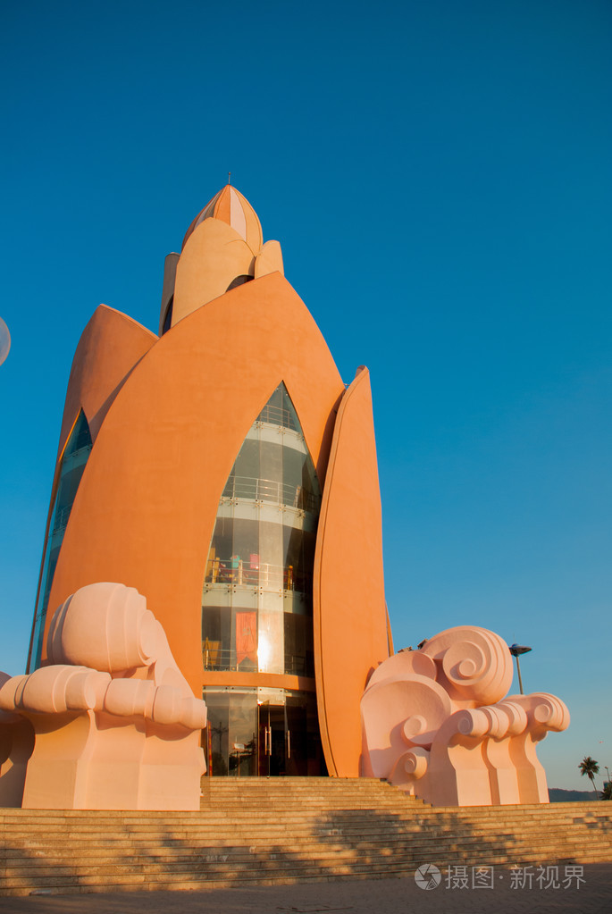 这座叫做莲花的建筑.芽庄.越南