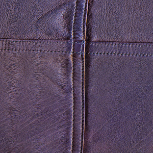 紫罗兰色皮革背景