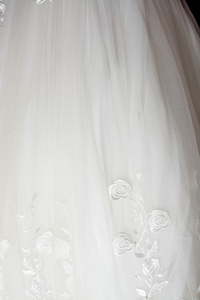白色婚纱背景图片