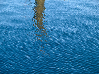 蓝色的水波纹背景