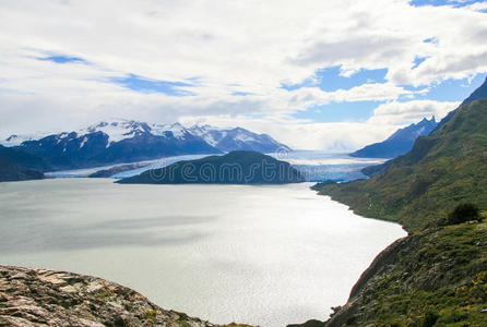 智利巴塔哥尼亚的托雷斯德尔帕西国家公园的冰川
