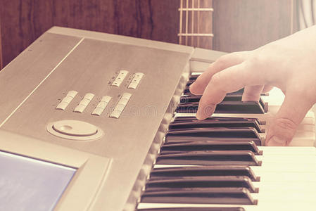 钢琴家 爵士乐 记录 吉他 蓝调 古董 键盘 表演 笔记