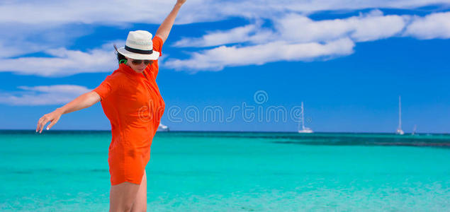 享受 夏天 帽子 自由 自然 肖像 沿海 幸福 海滩 闲暇