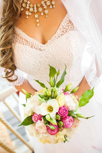 新娘 幸福 美女 人类 仪式 订婚 花束 特写镜头 连衣裙