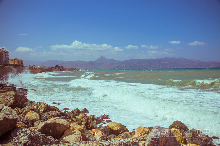 地中海海滩在克里特岛伊拉克利翁