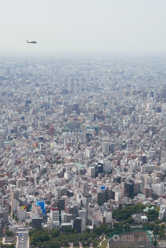 日本东京城市景观与直升机鸟瞰图