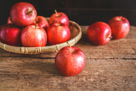 红苹果静物图片