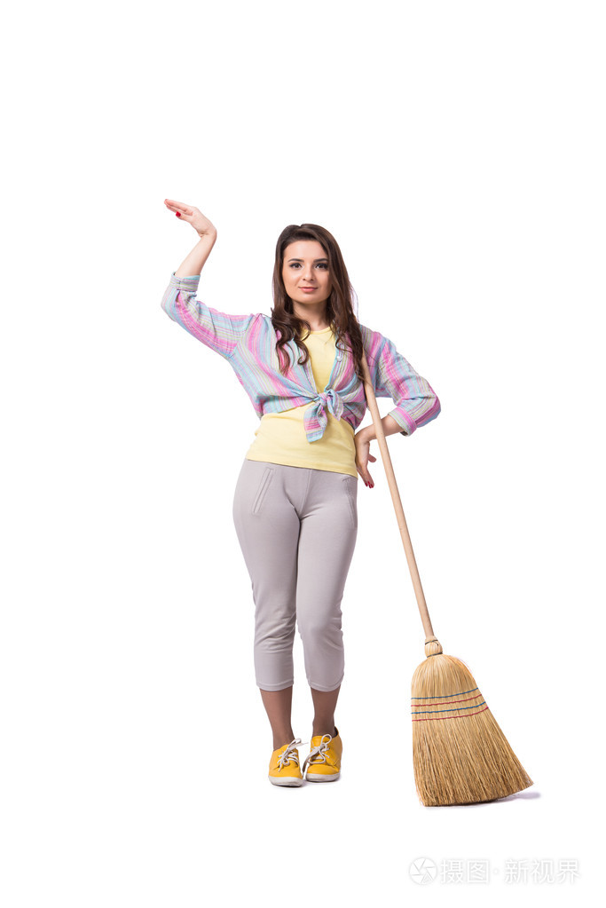 女人扫地上白色孤立