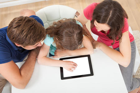 家庭使用数字平板电脑与空白屏幕