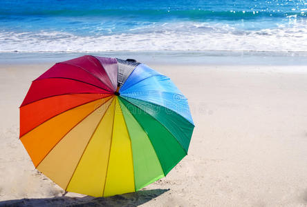 海滩 天空 海洋 热的 美国 海岸 雨伞 假日 假期 阳伞