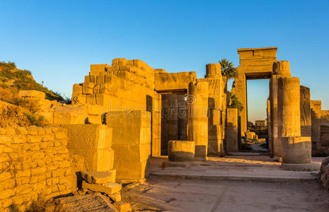 阿赫梅努三世节日神庙埃及