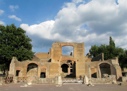 古古色古香的阿德里安娜别墅废墟，蒂沃利罗马