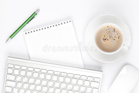 日历 咖啡 鼠标 复制空间 笔记 复制 铅笔 空的 书桌
