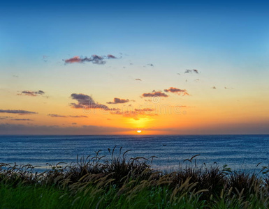 美丽的 黄昏 早晨 海景 海滩 日落 颜色 反射 天空 太阳