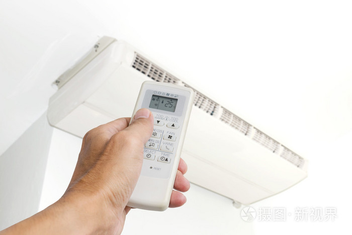 手拿着空气远程控制