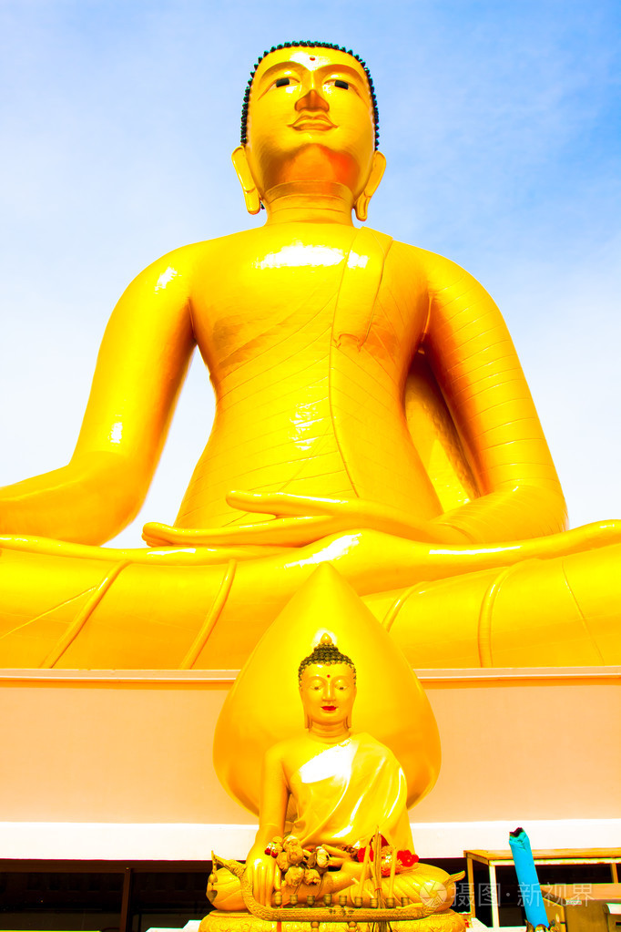 金大佛在泰国佛像照片-正版商用图片1or5nv-摄图新视界