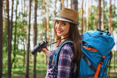 漂亮女游客旅游性质图片