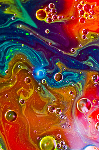 抽象五彩的气泡的水为背景图片