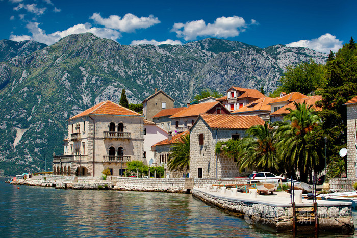 Perast 市黑山