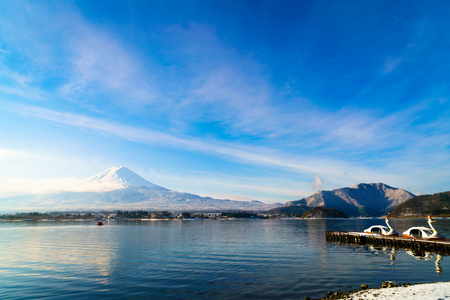 富士山和河口湖日本图片