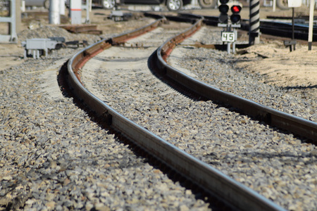 正方形铁路铁轨图片