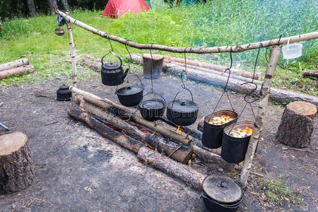 夏天 准备 野餐 余烬 火焰 娱乐 营养 水壶 热的 灰烬