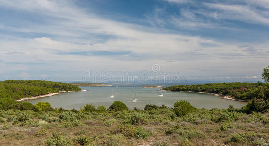 峡部 泻湖 历史 风景 海岸 港口 海湾 蔚蓝 欧洲 克罗地亚语