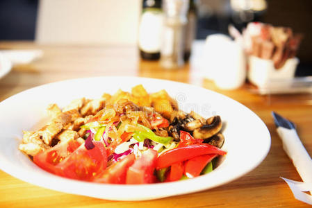 洋葱 地中海 美食家 烹饪 费塔 美味的 健康 午餐 蘑菇