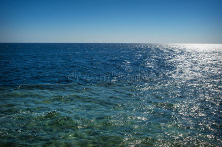 干净的地平线蓝色,简单,干净,海景,地平线照片