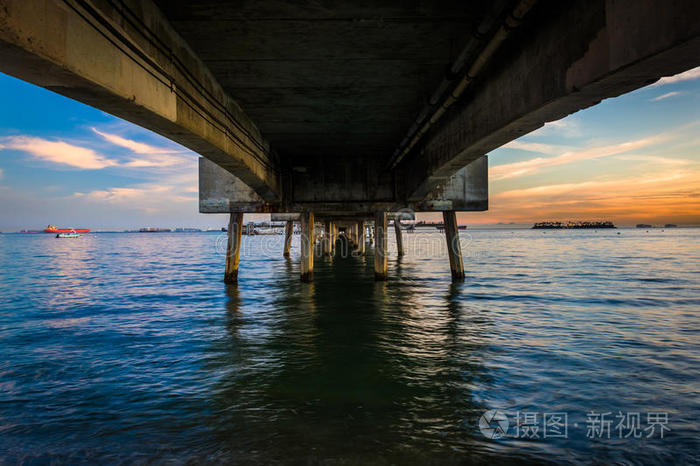 码头 公园 美丽的 长的 自然 海洋 建筑 海滩 颜色 风景