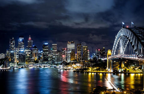 悉尼港和市中心建筑