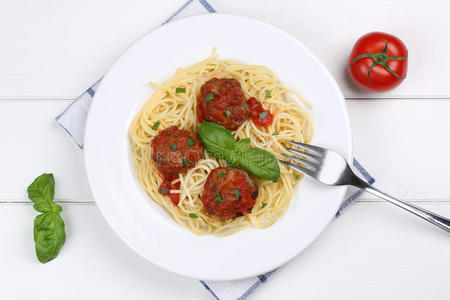 食物 意大利面 牛肉 面条 通心粉 番茄 西红柿 意大利语