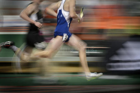 赛跑 运行 冲刺 克服 轨道 步伐 距离 快的 跑步者 竞争
