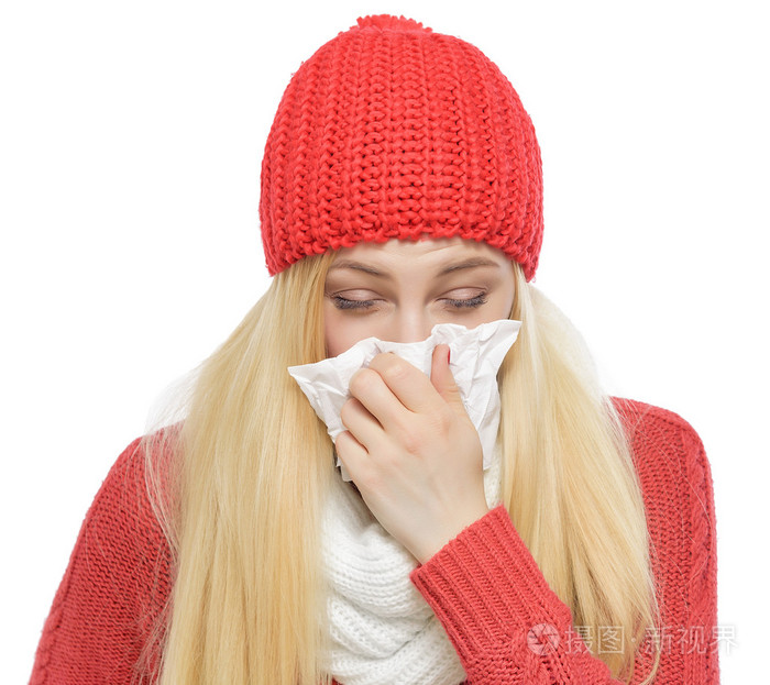 流鼻涕的鼻子的女孩