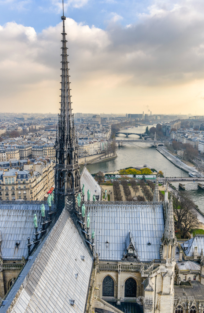 巴黎,空中城市天际线照片-正版商用图片1pf7lq-摄图新视界