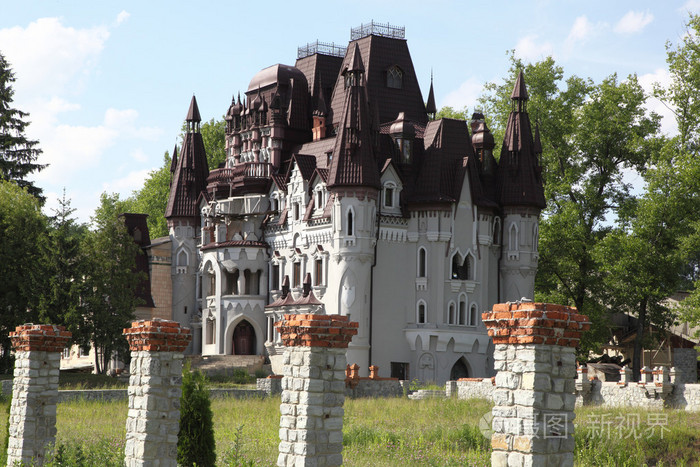 中世纪城堡里的私人房子