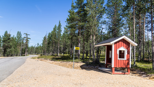 芬兰木的小巴士站典型图片
