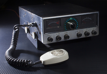 老市民波段的收音机图片