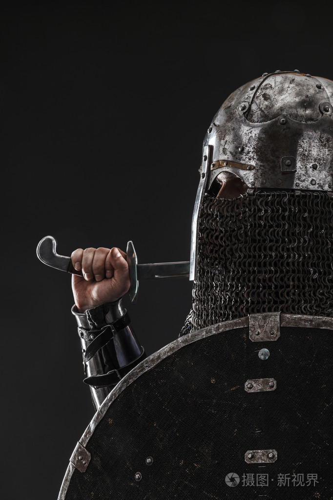 蒙古武士的盔甲