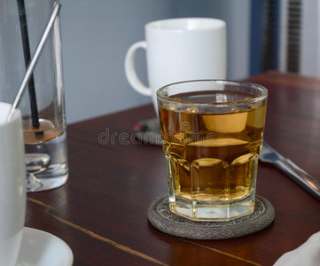 杯红茶