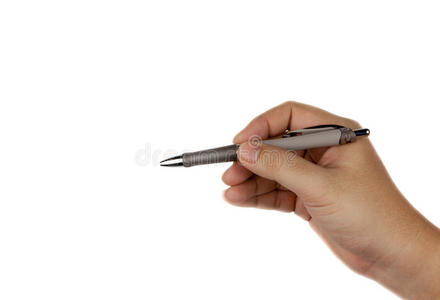 手拿着一支隔离在白色背景上的钢笔