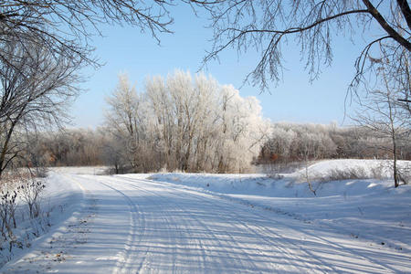 冬季乡村公路